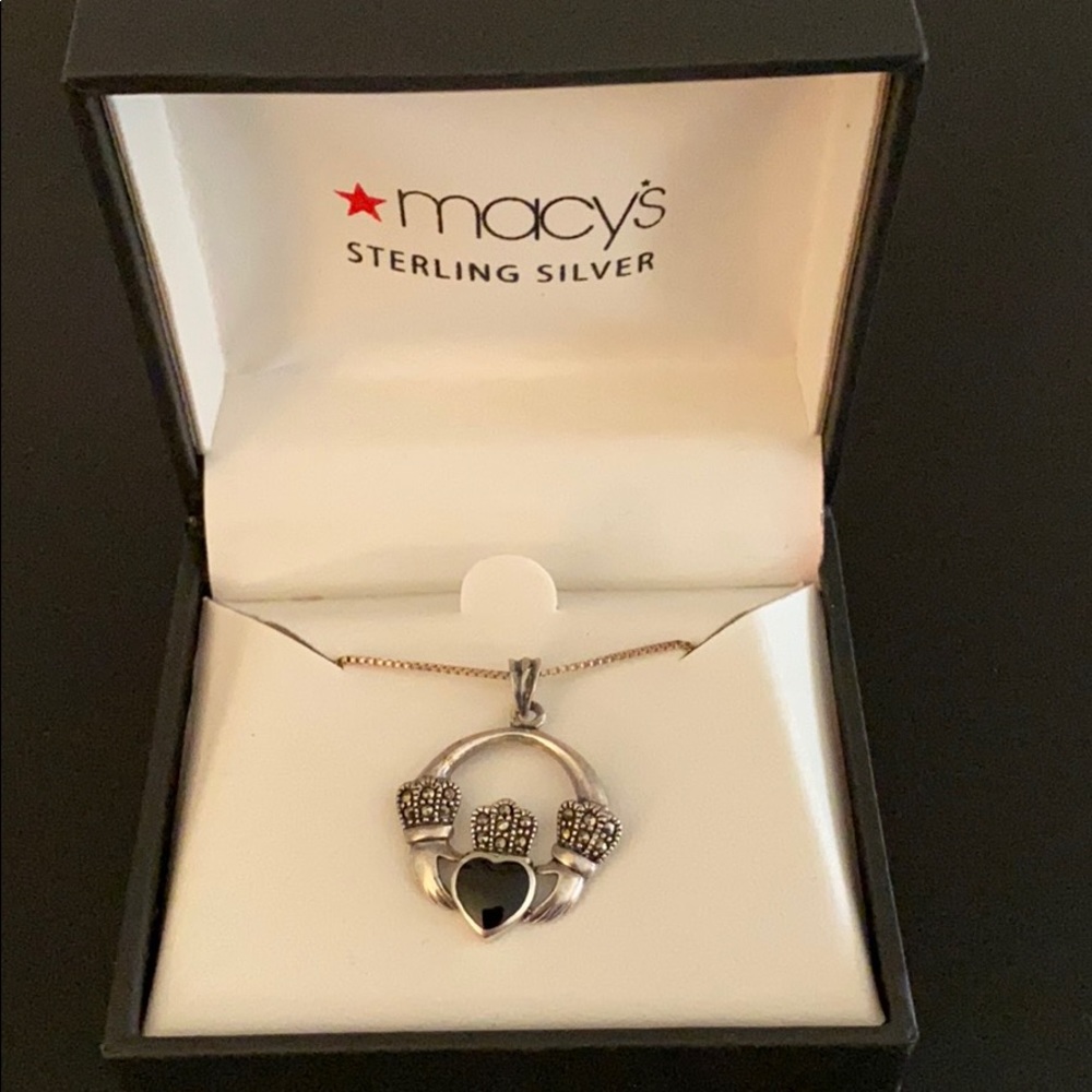 Stirling Silver Necklace!